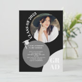 モダンなボーホスタイルのサークル ブラック シック 5枚の写真 卒業のお祝い 招待状 (スタンド正面)