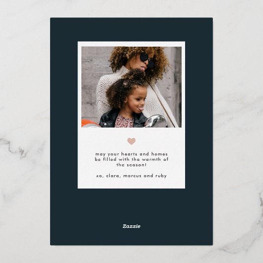 モダンなボールドタイポグラフィー ハッピーホリデー 箔シーズンカード (裏面)