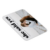 モダンなボールドブラックタイポグラフィー フォト セーブ・ザ・デート マグネット (右側)