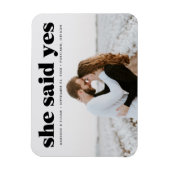 モダンなボールドブラックタイポグラフィー フォト セーブ・ザ・デート マグネット (縦)