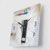 モダンなミシン スクエア壁時計 (傾斜)