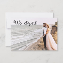 モダンなミニマルな2枚の写真で「極秘結婚」発表