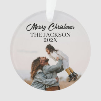 モダンなメリークリスマスの文字フォントの家族写真 グレー オー オーナメント