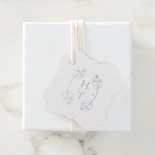 モダンなモノグラムの紋章 ダスティーブルー ウェディング ウェルカム フェイバータグ (箱)