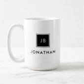 モダンなモノグラムイニシャル名  コーヒーマグカップ (左)