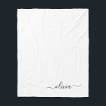 モダンなモノグラムネーム ブラックホワイトガーリーな筆記体 フリースブランケット<br><div class="desc">白と黒の偽の筆記体モノグラム 自分だけの名前を追加 フリースブランケット 豪華でおしゃれなスタイルが好きな人への、16歳の誕生日、結婚、結婚前のお祝い、結婚記念日、ベビーシャワー、独身最後のパーティーのギフトに最適</div>