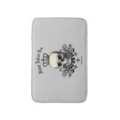 モダンなヴィンテージのハロウィンのスカルおよび王冠 バスマット (正面縦)