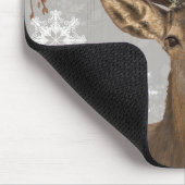 モダンなヴィンテージの素朴な森林冬のシカ マウスパッド (コーナー)