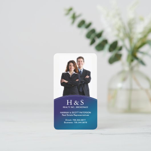 モダンな不動産仲介業者の名刺 名刺 (スタンド正面)