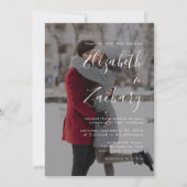 モダンな写真と白い文字の結婚式 招待状 (正面)