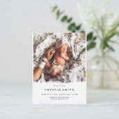 モダンな写真の誕生の発表|のベビーの写真カード 案内ポストカード (スタンド正面)