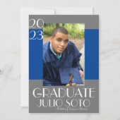 モダンな卒業タイポグラフィ 2023 フォト 招待状 (正面)