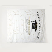 モダンな卒業式フェイクストリーマー ブラックバックドロップ タペストリー (正面(横))