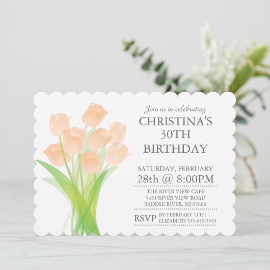 モダンな印刷のチューリップによっては誕生会が開花します 招待状 (スタンド正面)