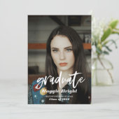 モダンな台本付きの卒業写真 招待状 (スタンド正面)