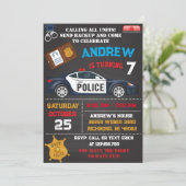 モダンな子供向け警察テーマの誕生日 招待状 (スタンド正面)