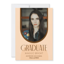 モダンな建築学科の卒業写真 オープンハウスへの招待状