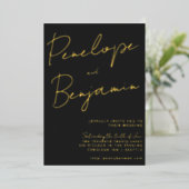 モダンな手書き風 ブラック&ゴールドの結婚式 箔招待状 (立ち正面)