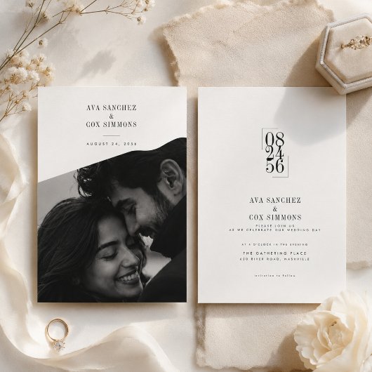 モダンな斜め写真の結婚式 招待状