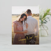 モダンな新年のスクリプト シンプル フォト 箔シーズンカード (立ち正面)