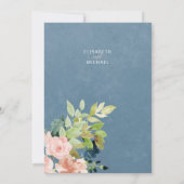 モダンな春のダスティーブルーとオレンジの花の結婚式 招待状 (裏面)