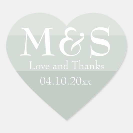 モダンな書体が美しいセージグリーンの結婚式 ハートシール (正面)
