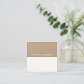モダンな最小主義の白く、素朴なクラフト スクエア名刺 (スタンド正面)