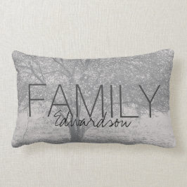 モダンな木の灰色白の自然家族のモノグラムの名前 ランバークッション