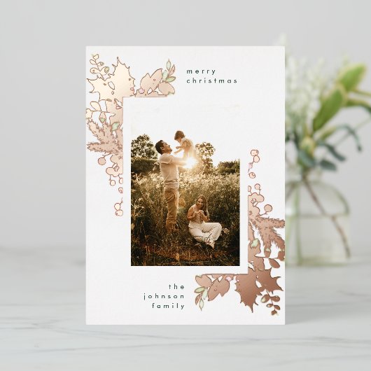 モダンな水彩クリスマスの花とローズゴールド 箔シーズンカード (立ち正面)