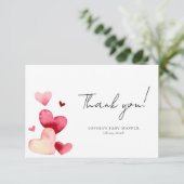 モダンな水彩ハート ロマンティック ベビーシャワー サンキューカード (スタンド正面)