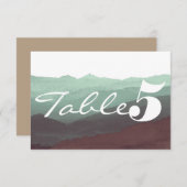 モダンな水彩画の山のテーブルナンバーカード 招待状 (正面/裏面)