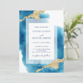 モダンな海をイメージしたブルーの水彩画 ゴールドスプラッシュ 招待状 (スタンド正面)