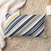 モダンな海軍および金ゴールドは縞で飾ります ランバークッション (ブランケット)