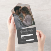 モダンな灰色の結婚式の写真とRSVPの招待状 オールインワン招待状 (貼ってはがせる)