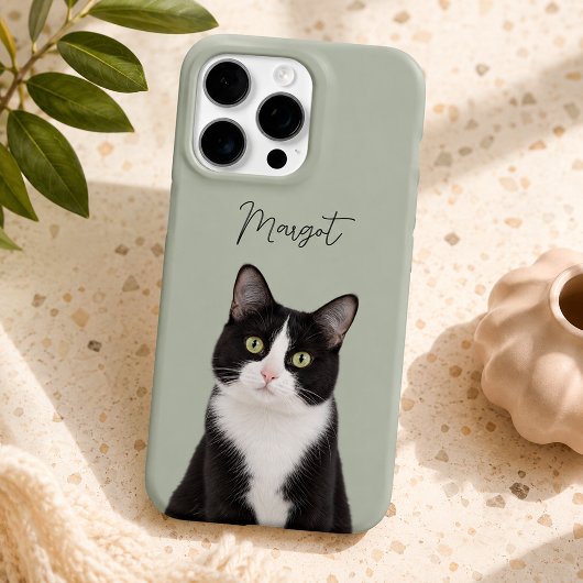 モダンな猫の写真と手書き風ペットの名前 iPhoneケース
