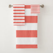モダンな珊瑚および白い縞模様 バスタオルセット (インサイチュ)