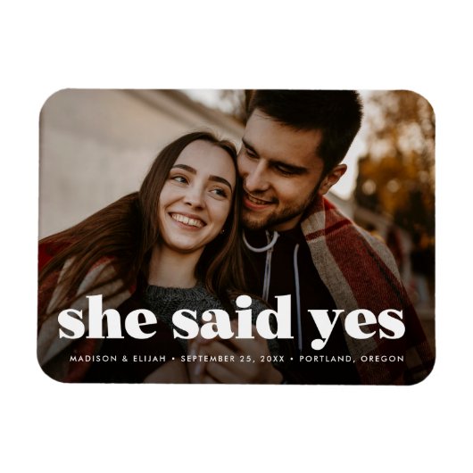 モダンな白いタイポグラフィーの写真でSave the Date マグネット (横)