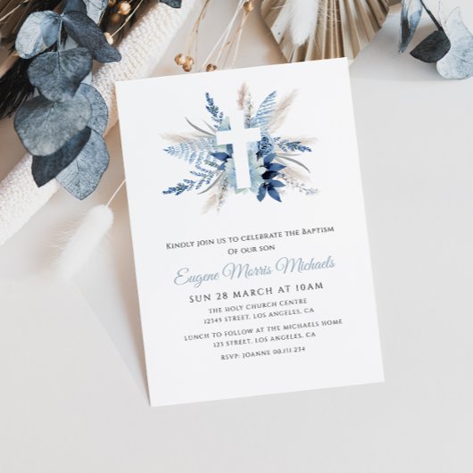 モダンな白のクロス 青い花 フローラル デディケーション 招待状