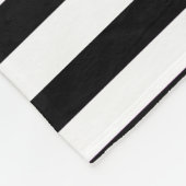 モダンな白黒固体ストライプなパターン フリースブランケット (角)