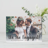 モダンな私たちは写真に夢中 スクリプトエンゲージメント 案内状 (スタンド正面)