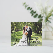 モダンな筆記体 結婚式 ラブアンドサンクス ポストカード (スタンド正面)