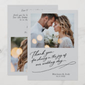 モダンな結婚式のスクリプト 2枚の写真の感謝カード サンキューカード (正面/裏面)