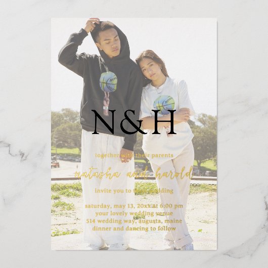 モダンな結婚式のモノグラム写真 箔招待状 (正面)