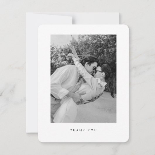 モダンな結婚式の写真入りラウンド型御礼カード サンキューカード (正面)