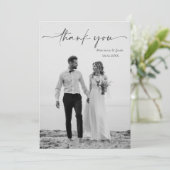 モダンな結婚式の写真 サンクスカード シンプルな筆記体 サンキューカード (スタンド正面)