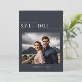 モダンな結婚式の写真  セーブザデート (スタンド正面)