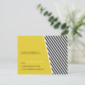 モダンな結婚式の応答カード|は|の黄色を縞で飾ります 出欠カード (スタンド正面)