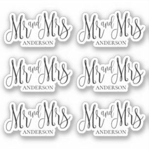 モダンな結婚式の筆記体デザイン Mr. & Mrs. 黒と白 シール