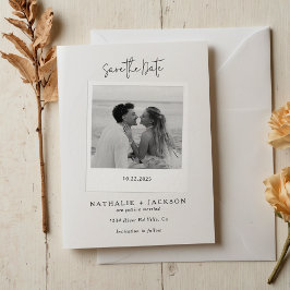 モダンな結婚式の記念日フォトカード セーブザデート