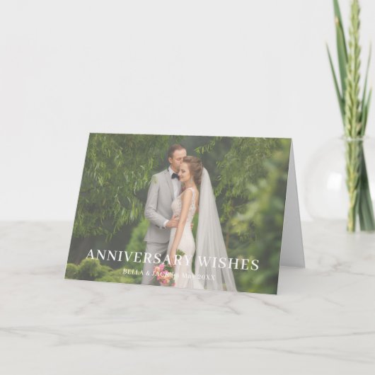 モダンな結婚記念日の愛の結婚式フォトデザイン カード (正面)